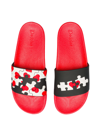 Veselé pantofle Puzzle se srdíčky